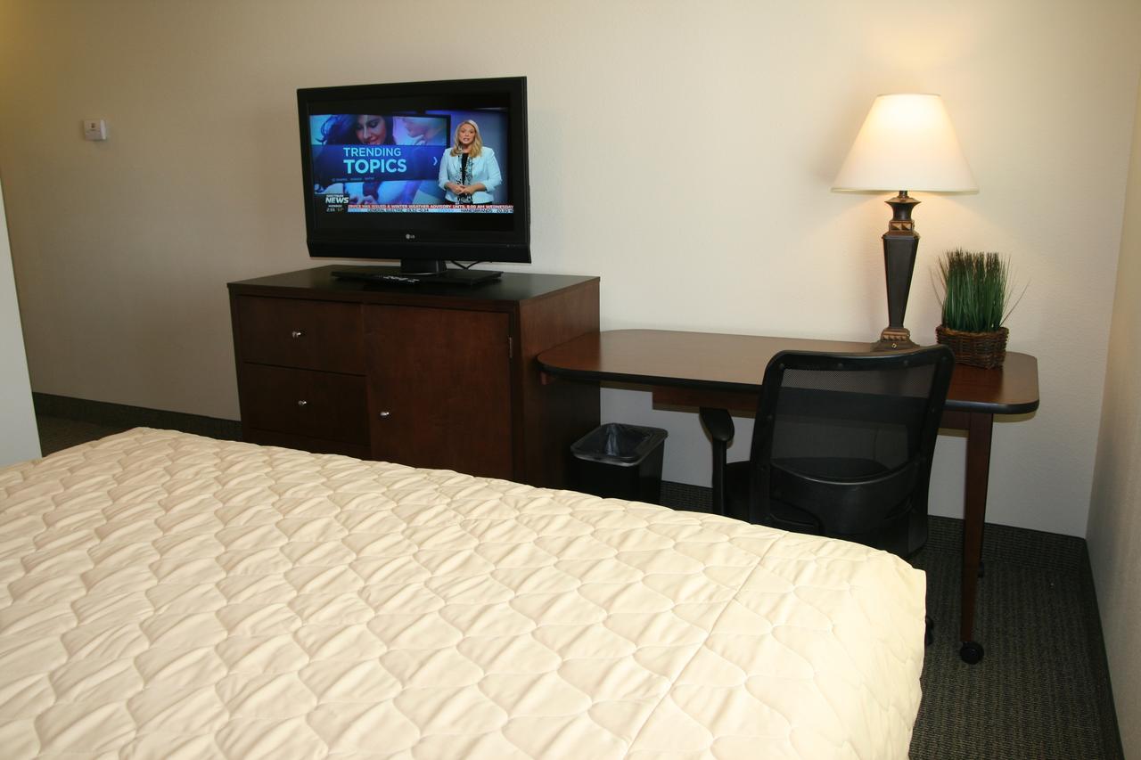 Affordable Suites Мурсвилл Экстерьер фото